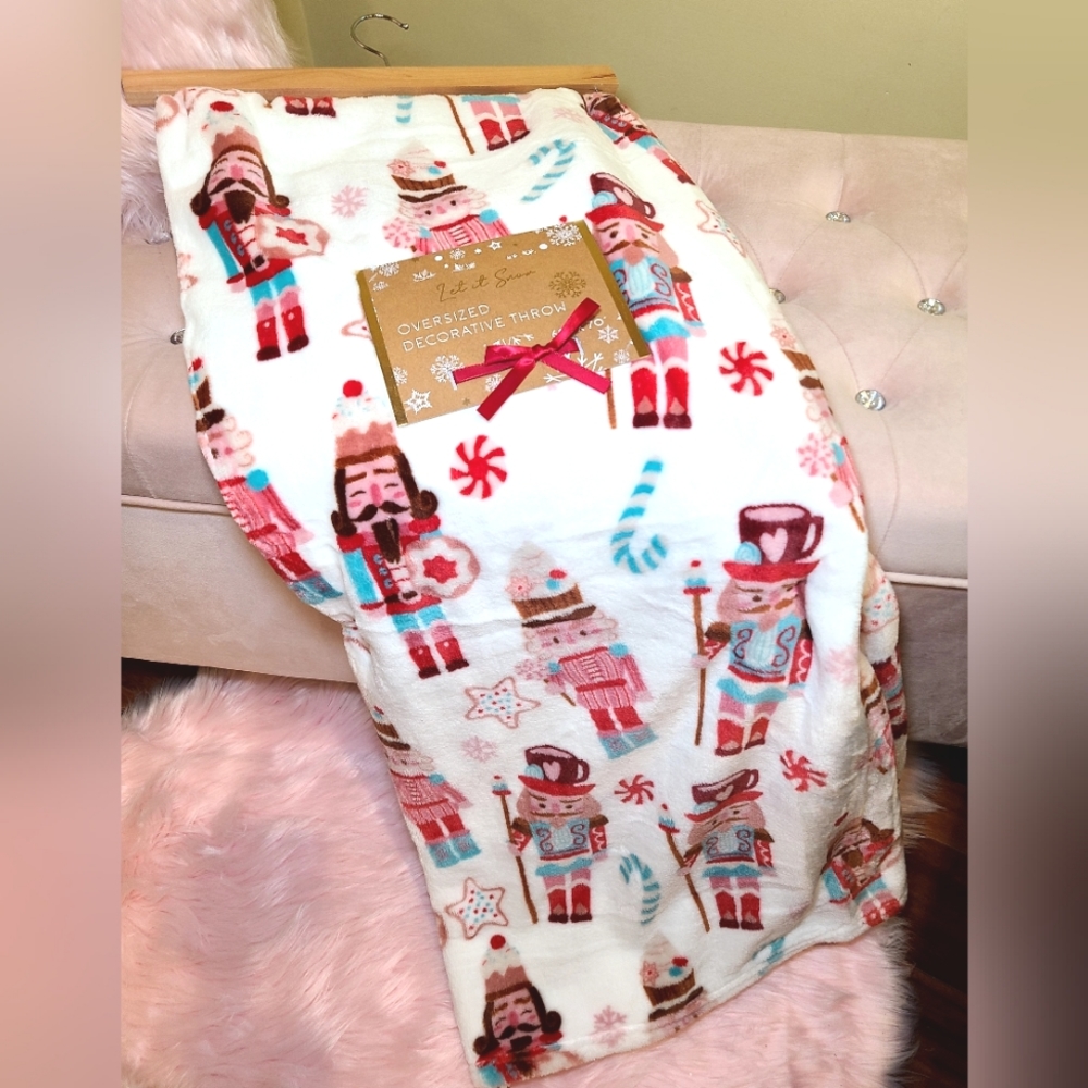 Nutcracker throw blanket
